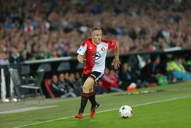 崔永熙17+12+7高诗岩低迷7投1中 广州大胜山东